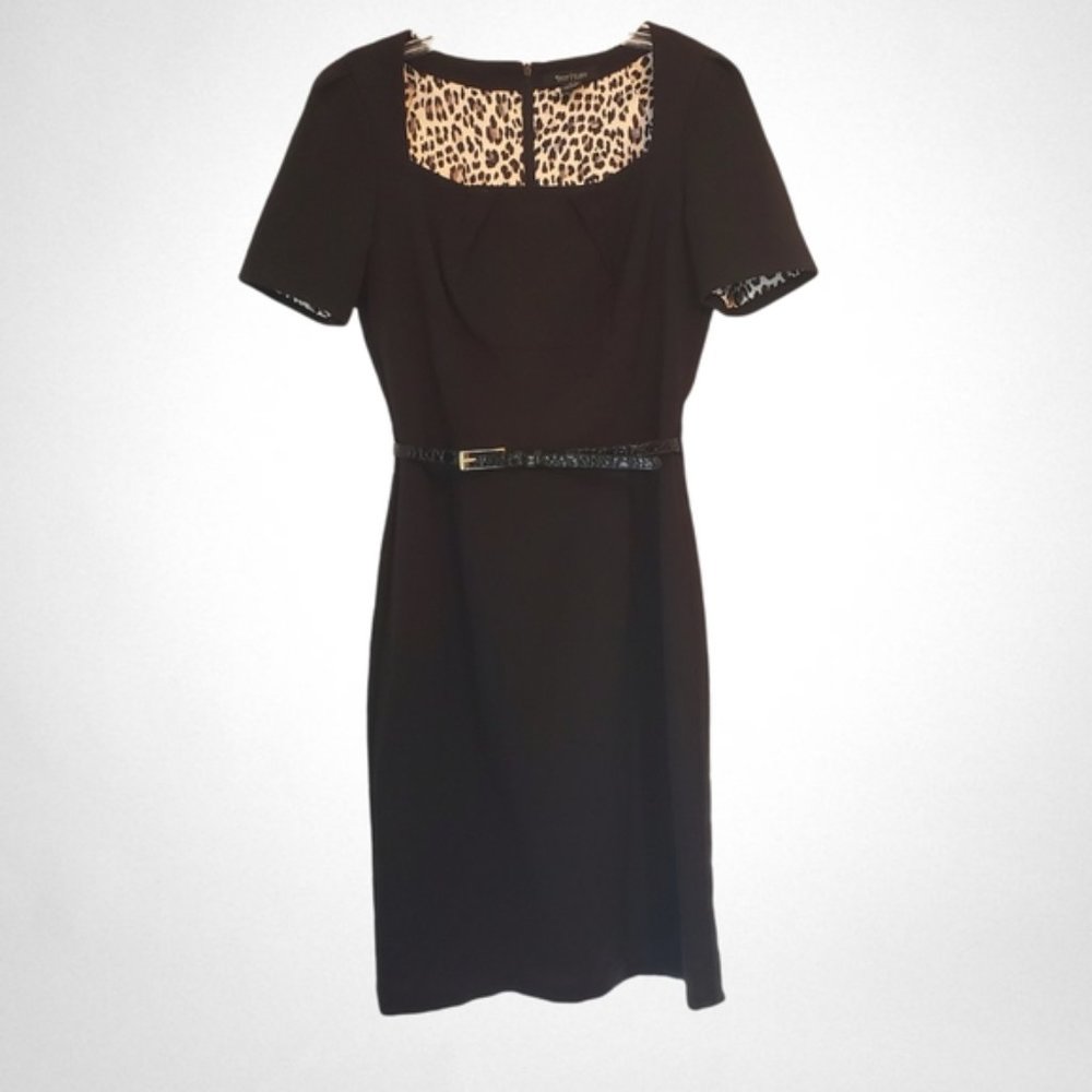 NWOT WHBM short sleeve belted LBD